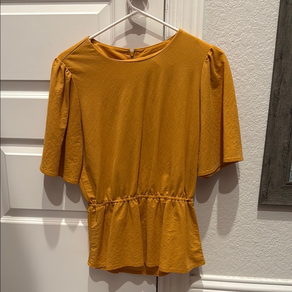 Mustard Peplum Short-Sleeve Top - Women (M)